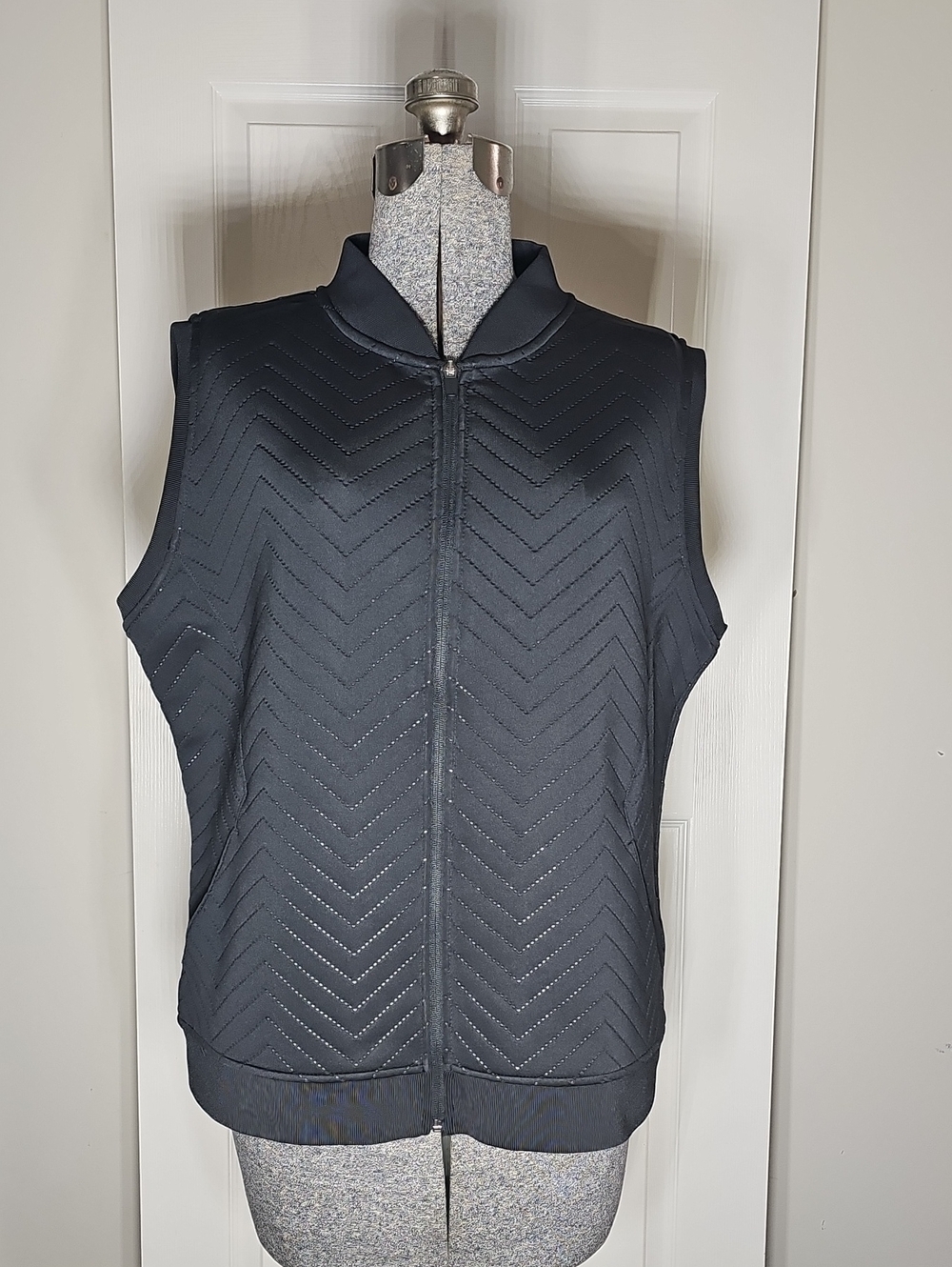 SLAZENGER Golf Zip Front Textured Bomber Vest Pockets Size XL